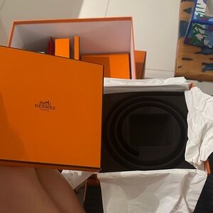 Hermès  Orange Box for a belt.